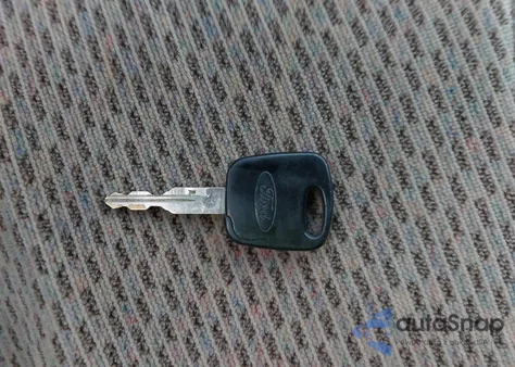 1999 Ford Expedition Eddie Bauer/Xlt z USA, uszkodzony, nr VIN 1FMPU18L6XLA64524